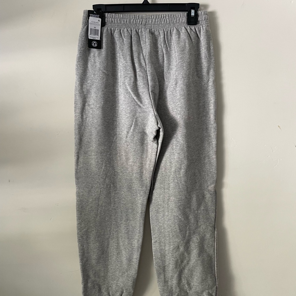 Truce ladies sweatpants. Size 16. New with tag